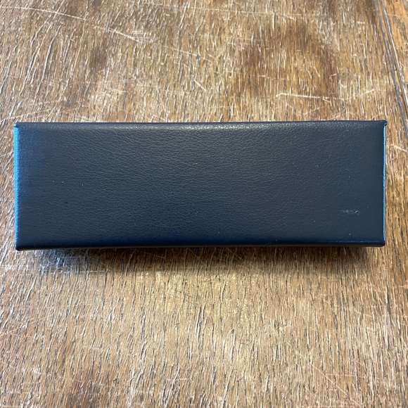 Warby Parker Eye Glasses - Picture 4 of 5